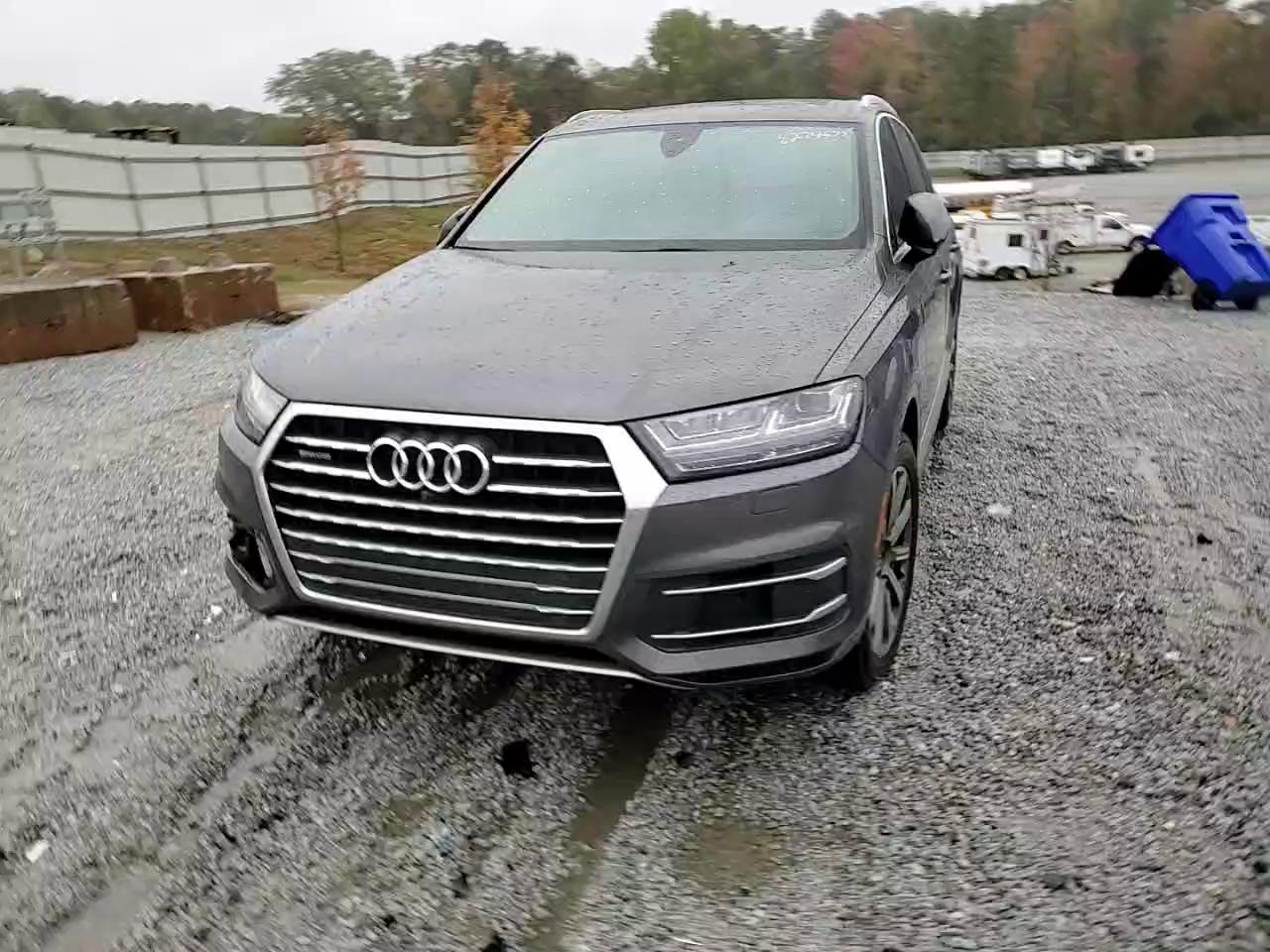 Фото: WA1LHAF71JD037224