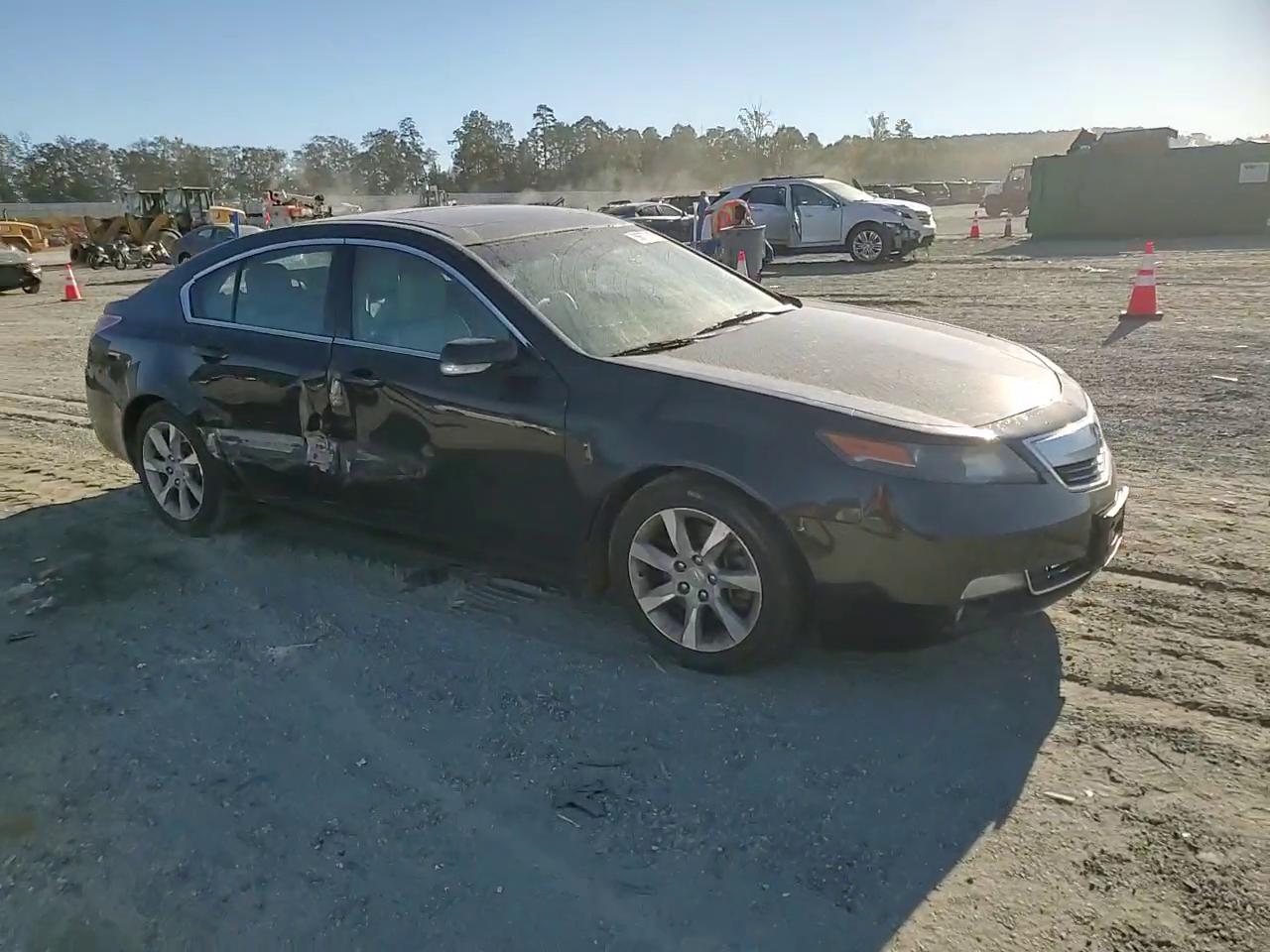 Фото: 19UUA8F55CA001693