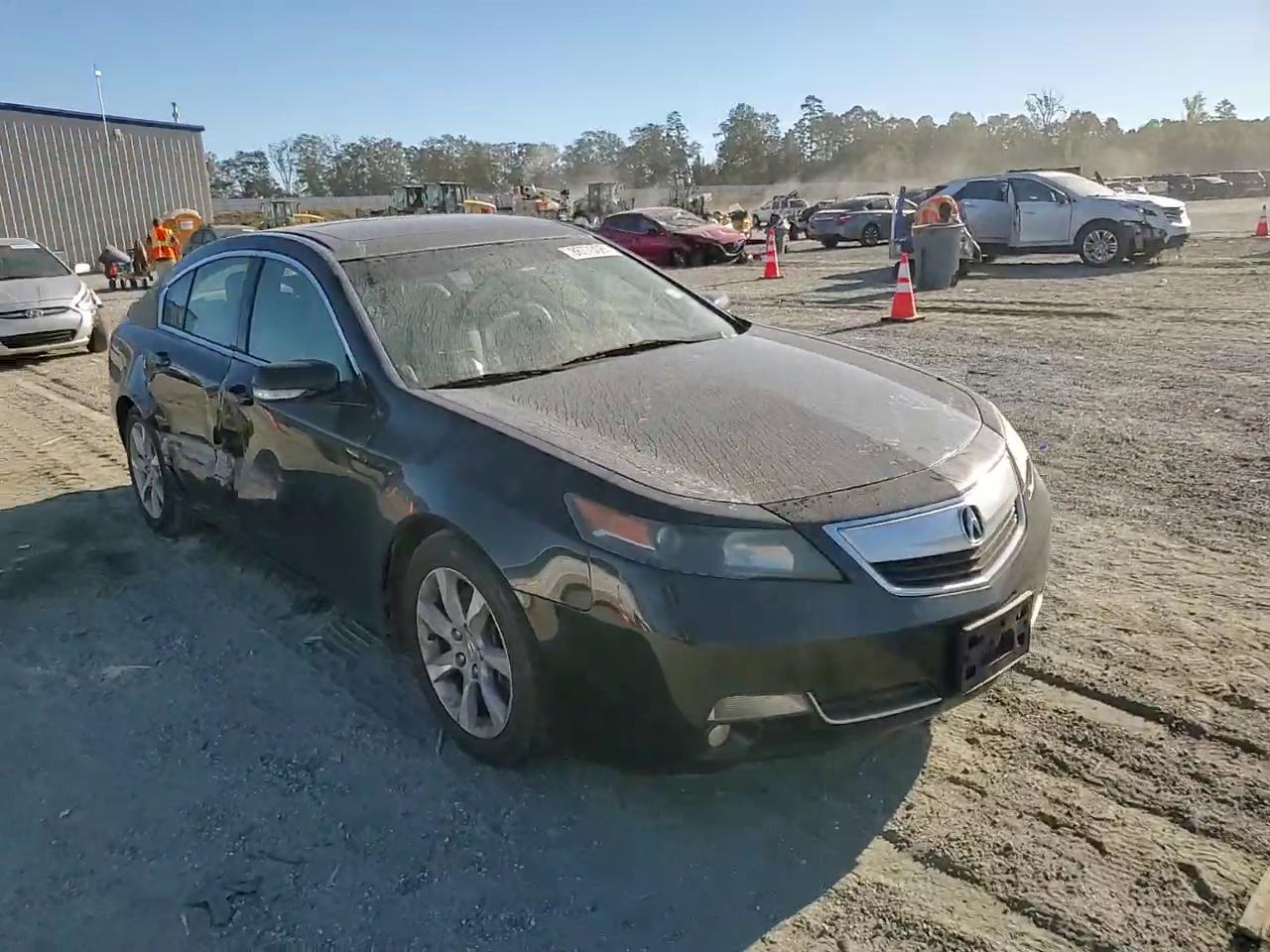 Фото: 19UUA8F55CA001693