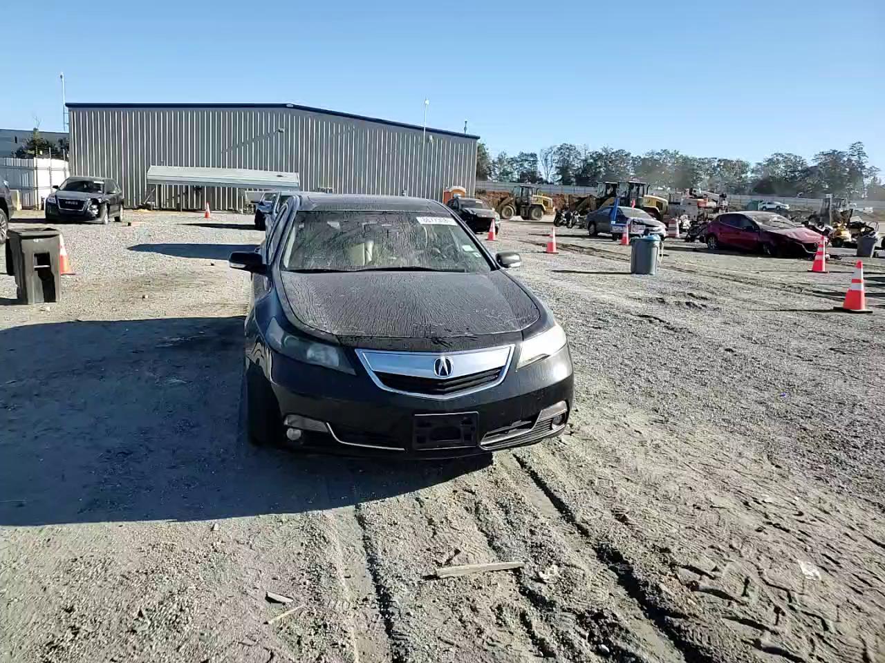 Фото: 19UUA8F55CA001693