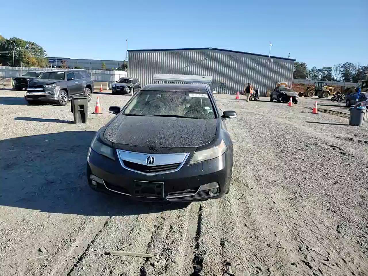 Фото: 19UUA8F55CA001693