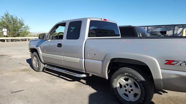 2006 Chevrolet Silverado K1500 VIN: 2GCEK19B661110669 Lot: 82264465