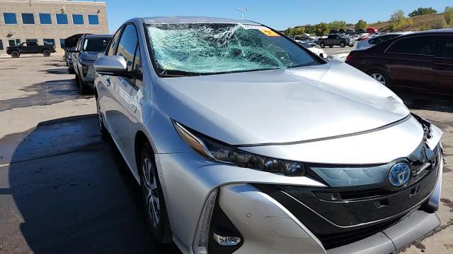 2021 Toyota Prius Prime Le VIN: JTDKAMFP1M3175279 Lot: 84063735