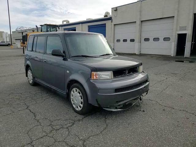 2006 Toyota Scion Xb VIN: JTLKT324264093160 Lot: 82211025