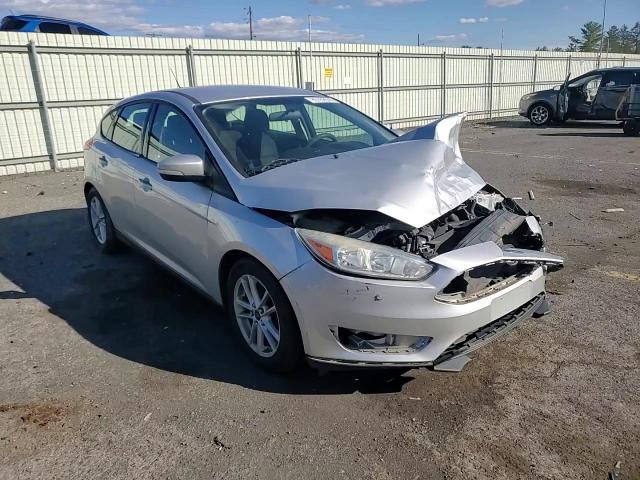 2015 Ford Focus Se VIN: 1FADP3K28FL223039 Lot: 85762645