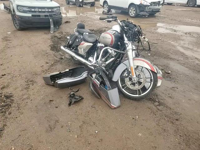 2018 Harley-Davidson Flhx Street Glide VIN: 1HD1KBC18JB654540 Lot: 82308085