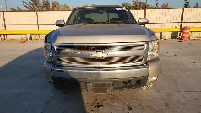 2008 Chevrolet Silv1500 2 VIN: 2GCEC13J981164161 Lot: 82435545