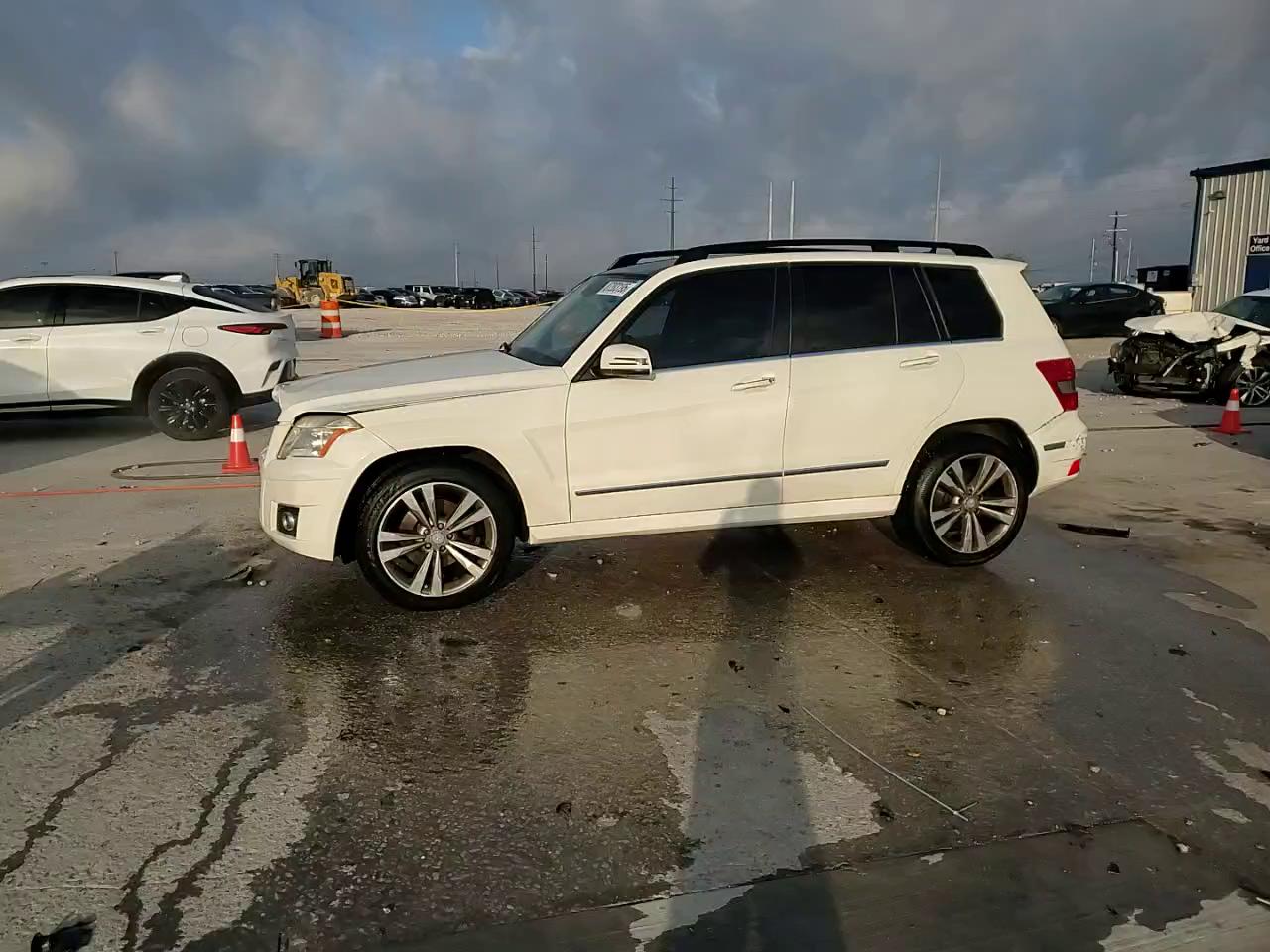 Фото: WDCGG5GB1CF902201