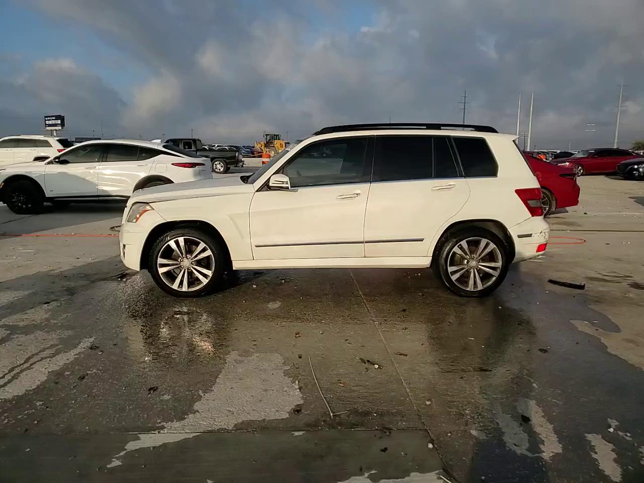 Фото: WDCGG5GB1CF902201