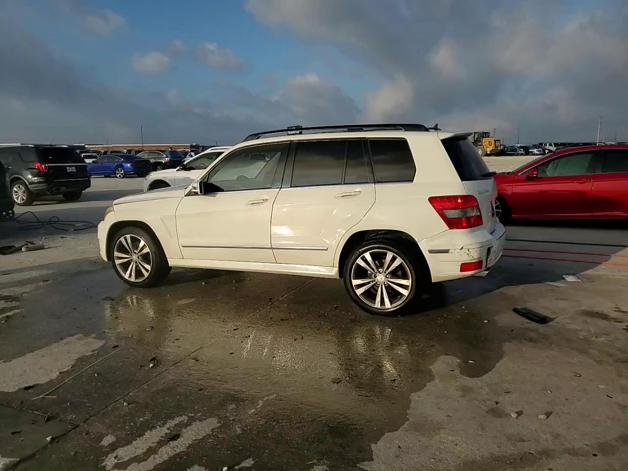 Фото: WDCGG5GB1CF902201