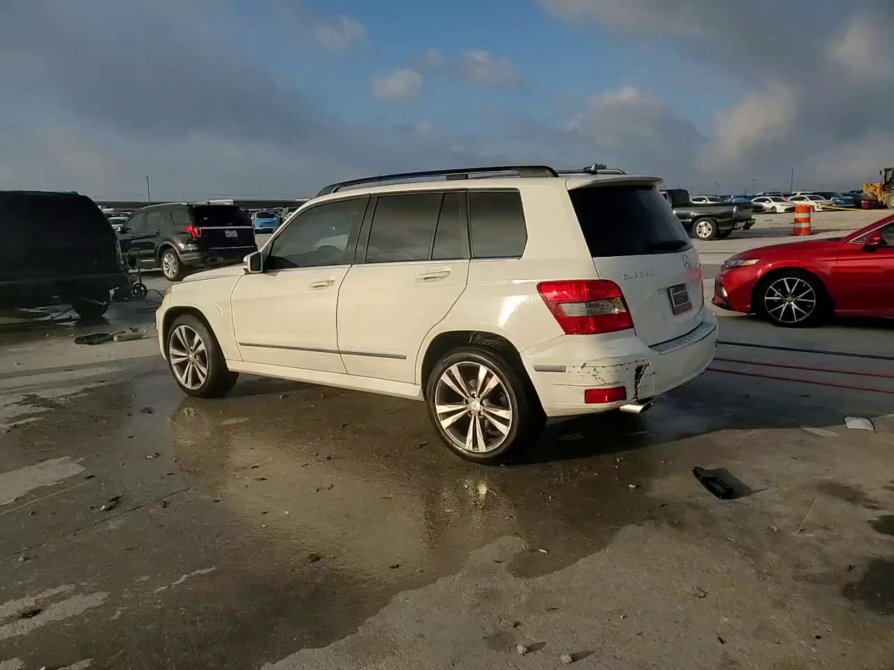 Фото: WDCGG5GB1CF902201