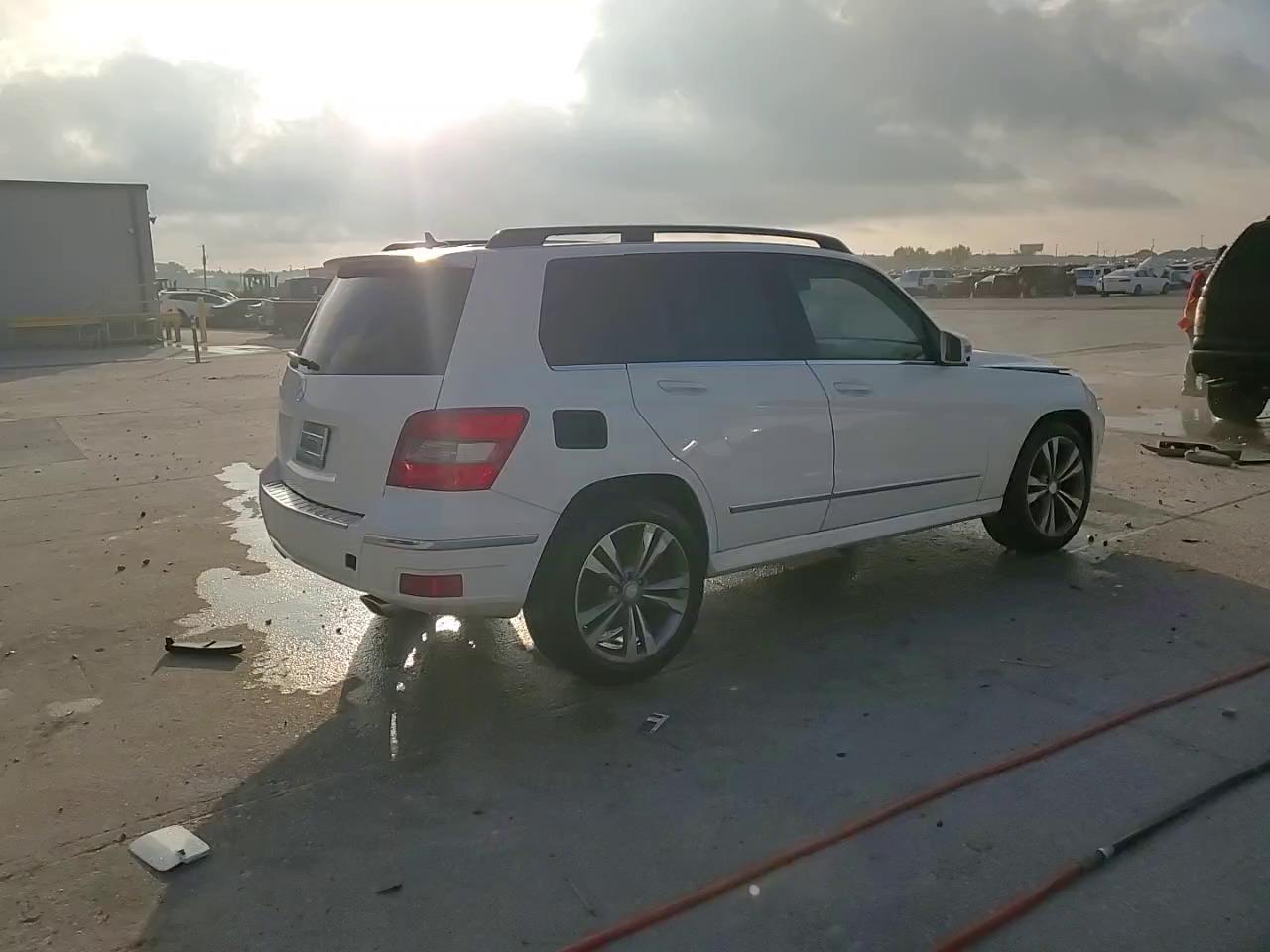 Фото: WDCGG5GB1CF902201