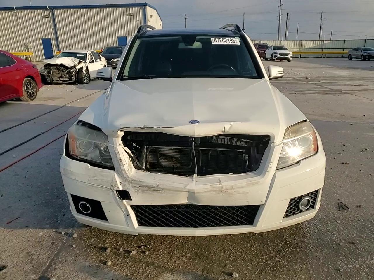 Фото: WDCGG5GB1CF902201