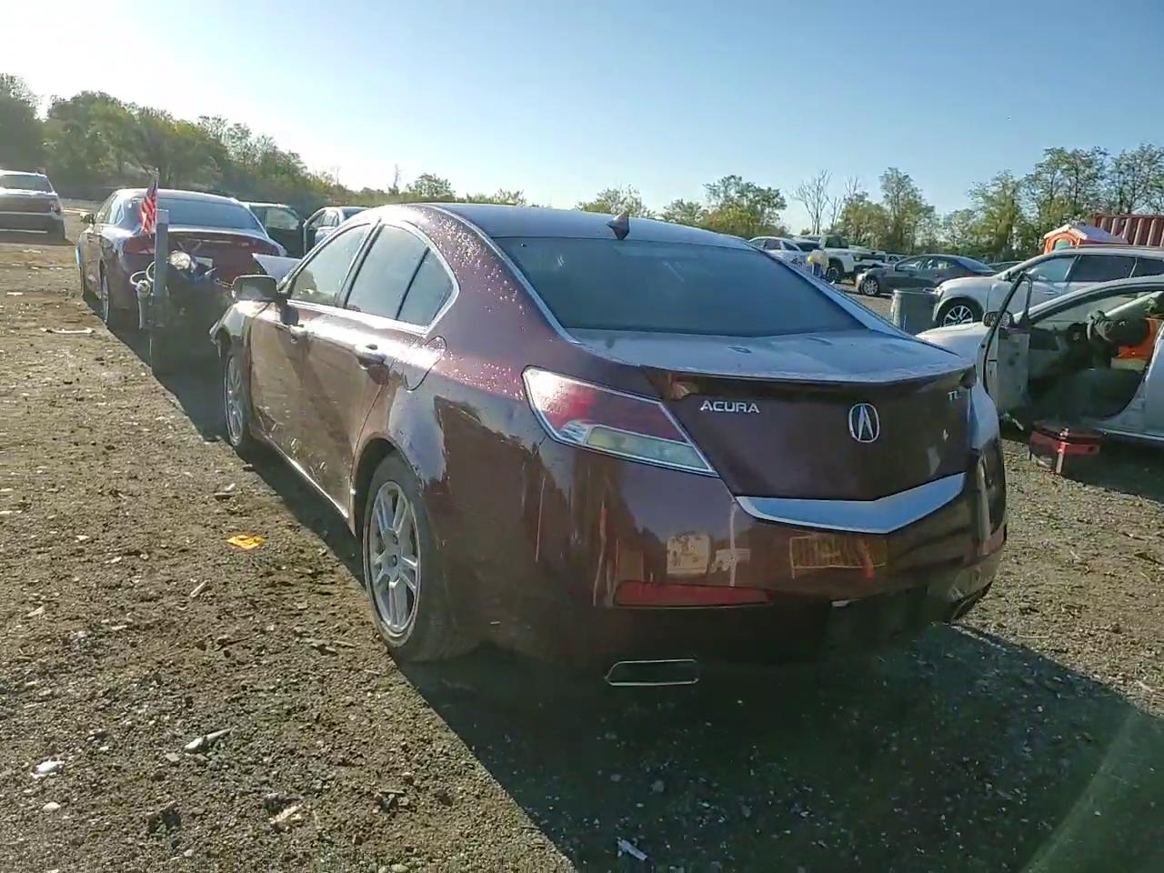 Фото: 19UUA86529A008576