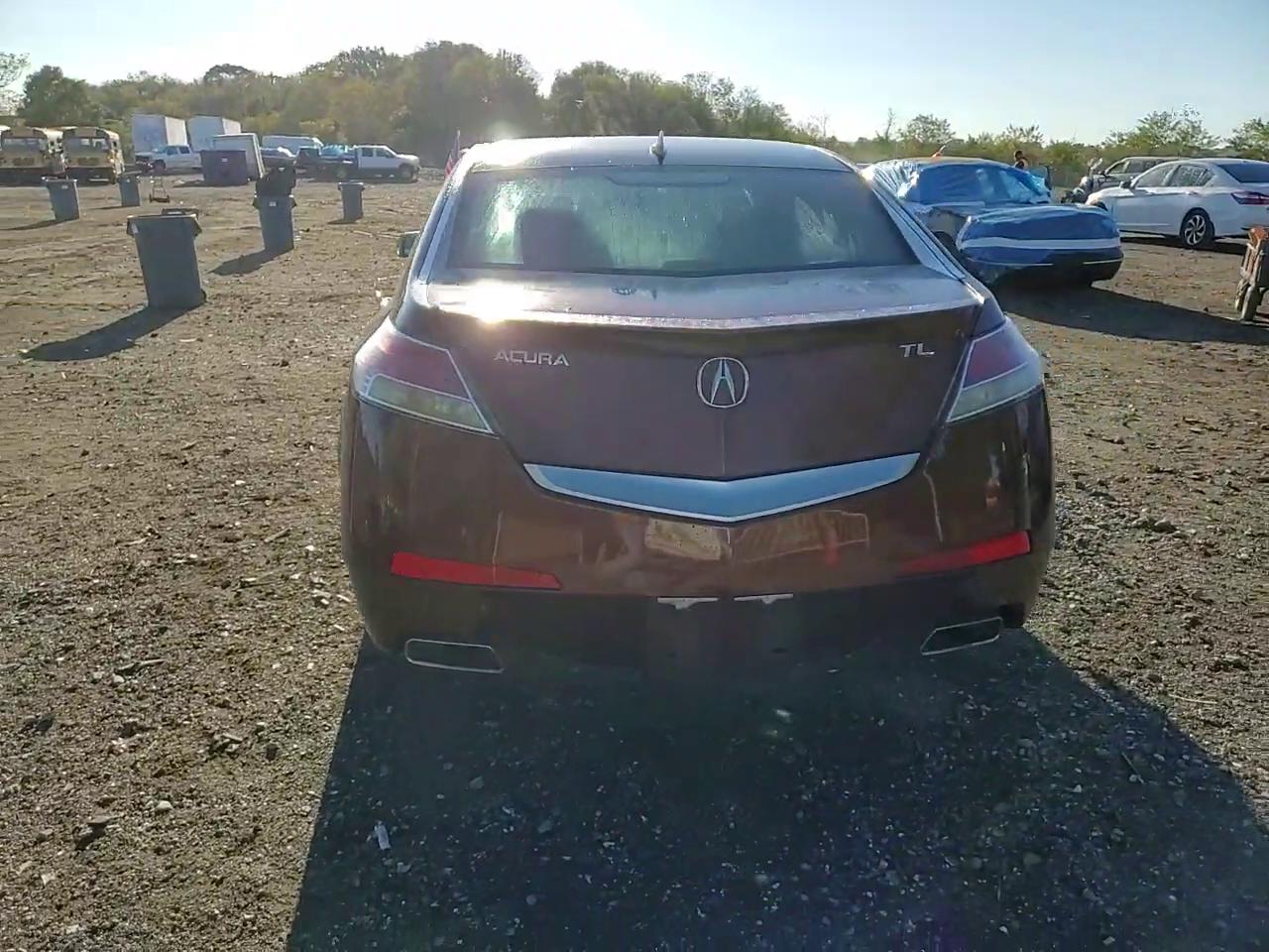 Фото: 19UUA86529A008576