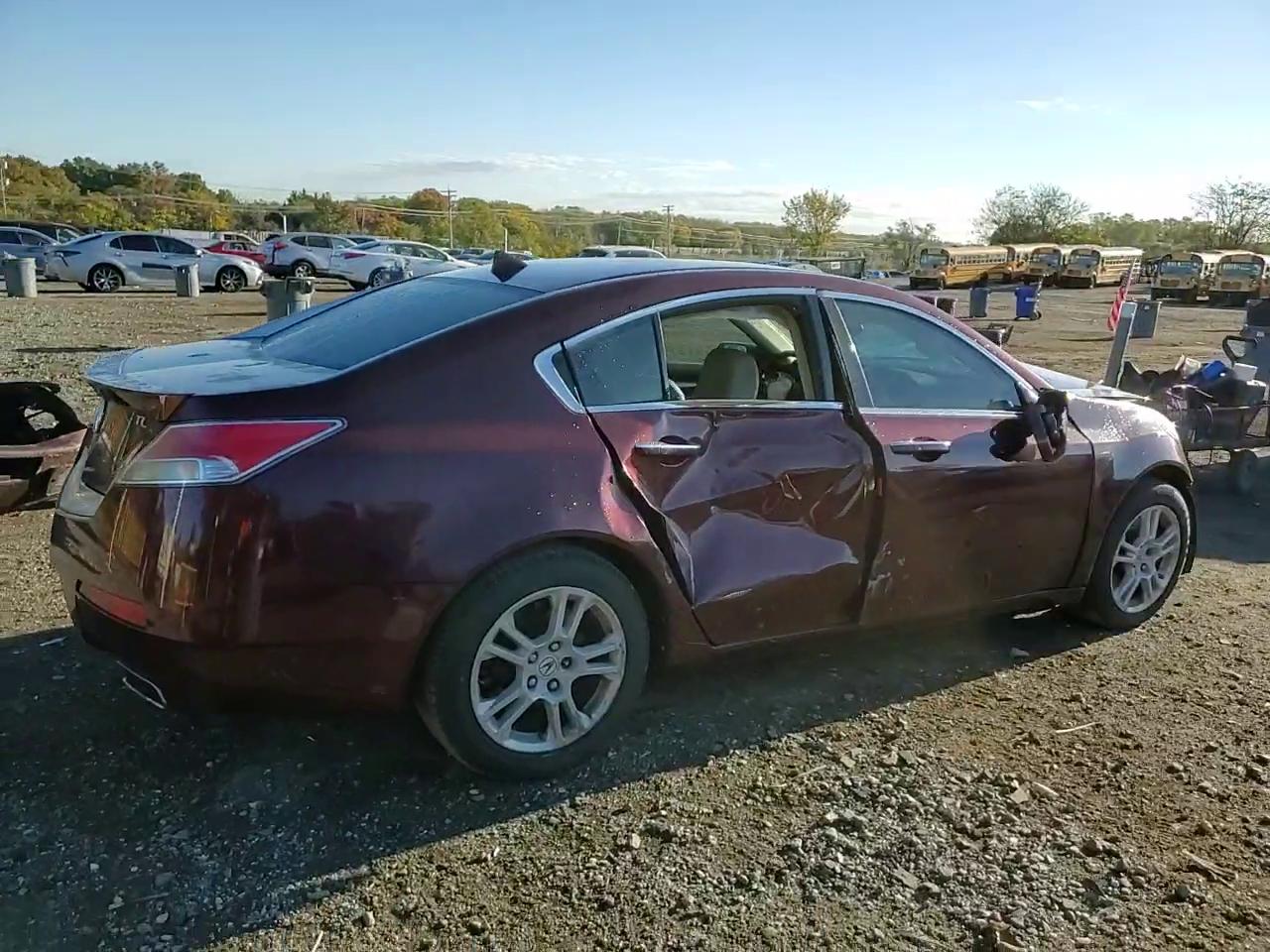 Фото: 19UUA86529A008576