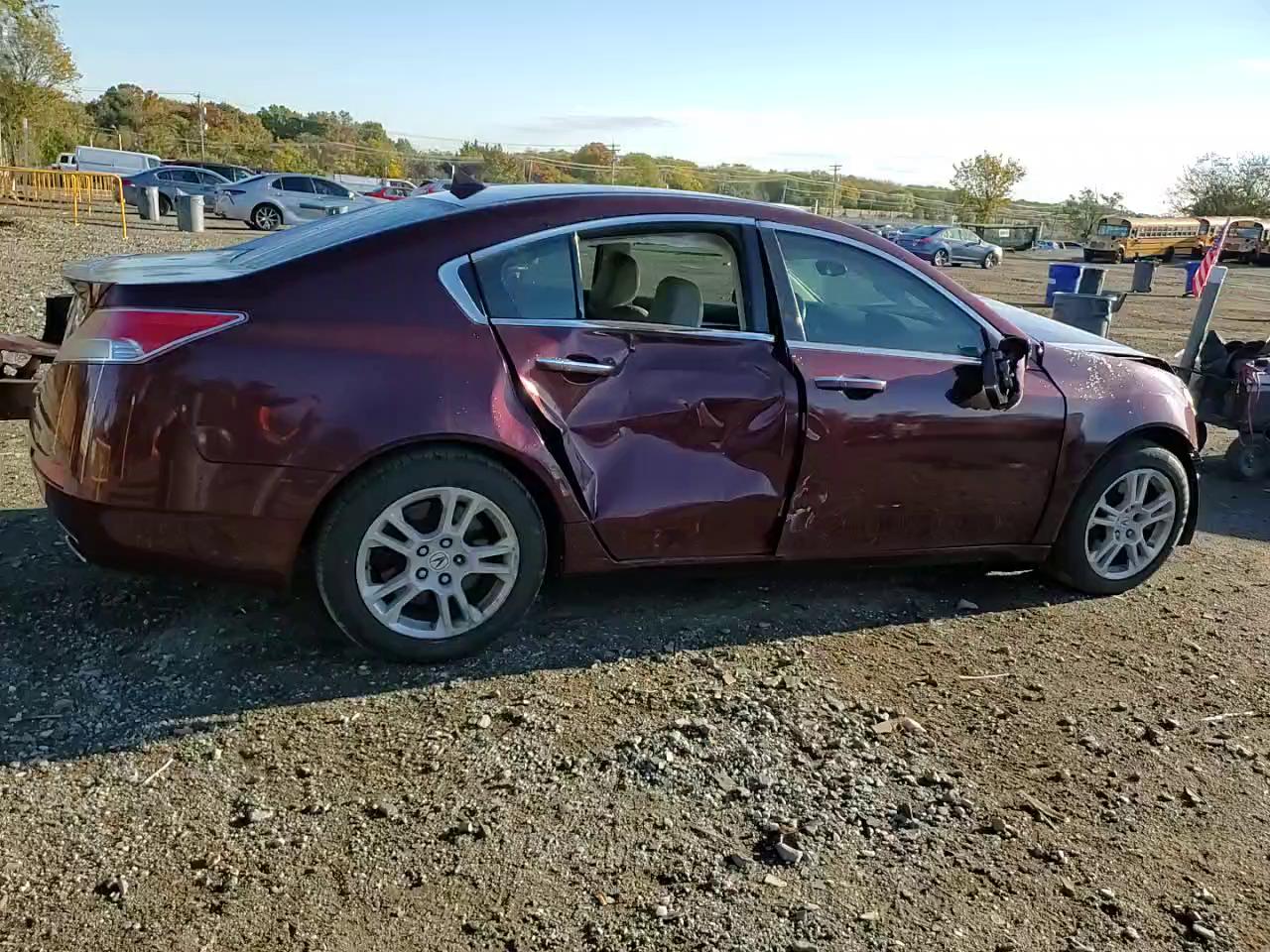 Фото: 19UUA86529A008576