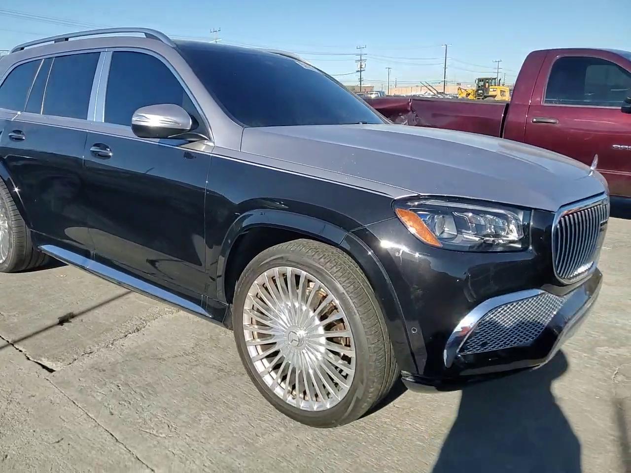 Фото: 4JGFF8HB1MA393547