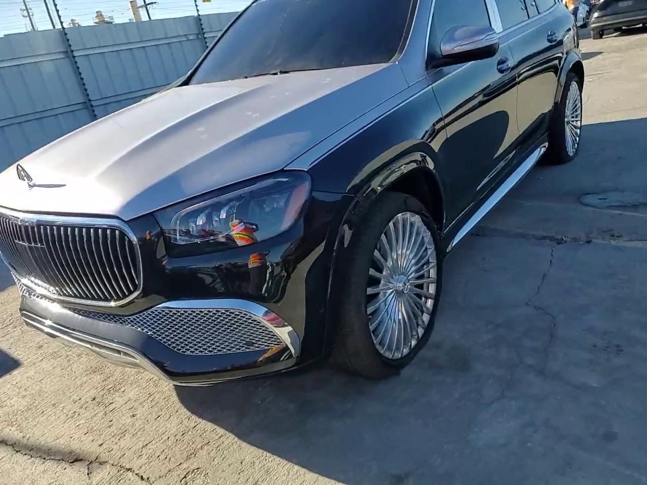 Фото: 4JGFF8HB1MA393547