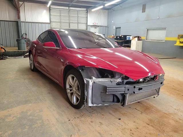 2014 Tesla Model S VIN: 5YJSA1H19EFP39756 Lot: 82398765