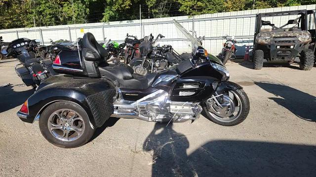 2003 Honda Gl1800 VIN: 1HFSC47053A210403 Lot: 85937935