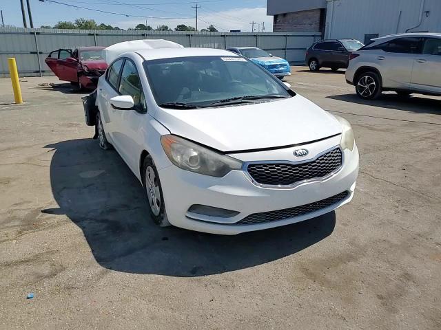 2016 Kia Forte Lx VIN: KNAFK4A66G5462555 Lot: 84446345
