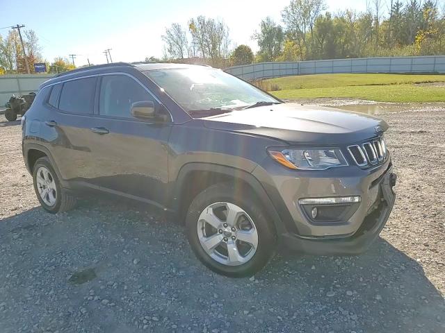 2019 Jeep Compass Latitude VIN: 3C4NJDBB0KT772366 Lot: 87053325