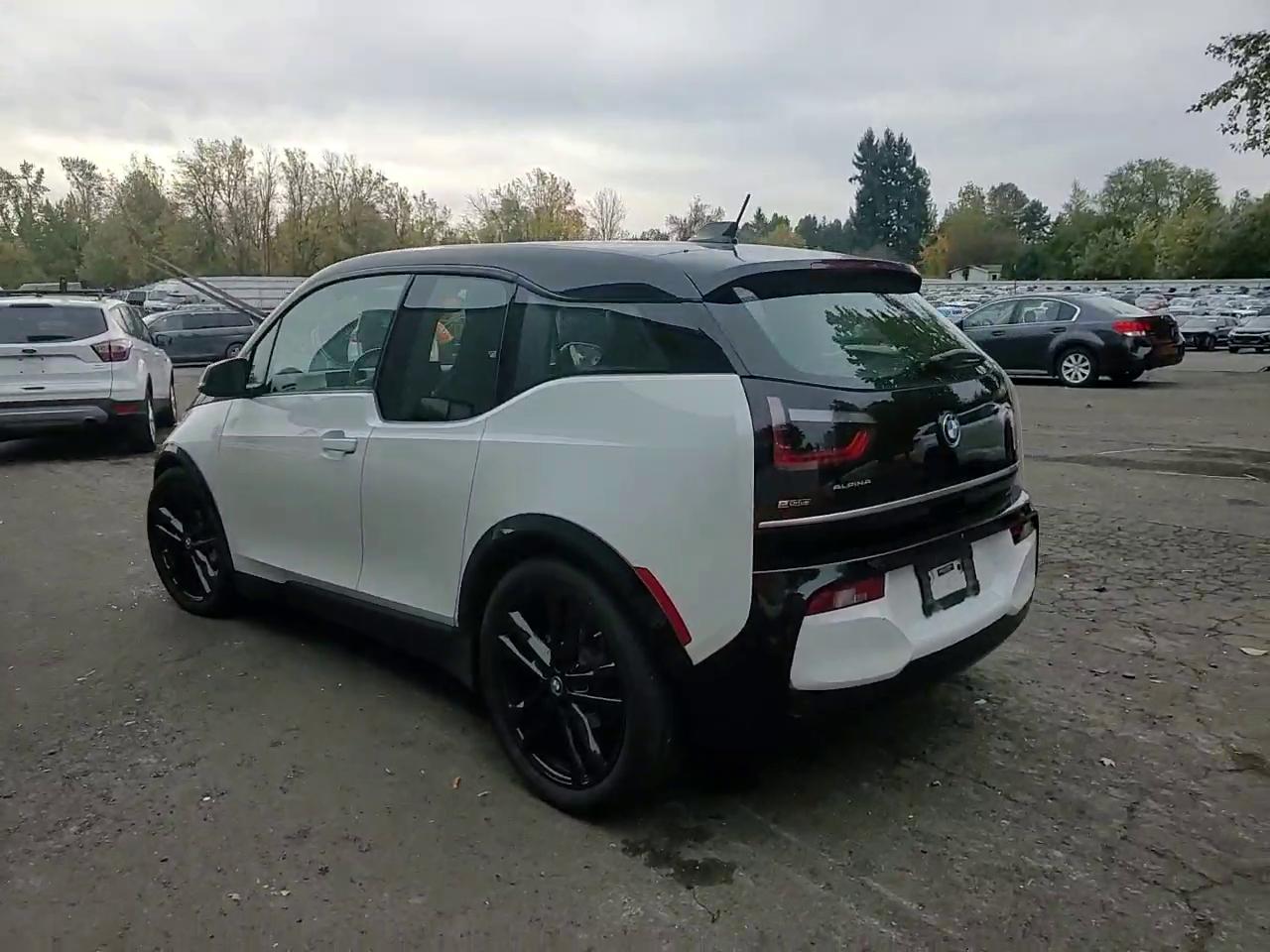 Фото: WBY8P6C55K7D24663