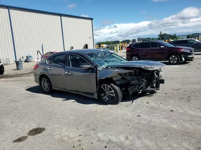 2016 Nissan Altima 2.5 VIN: 1N4AL3AP5GN357797 Lot: 82389955