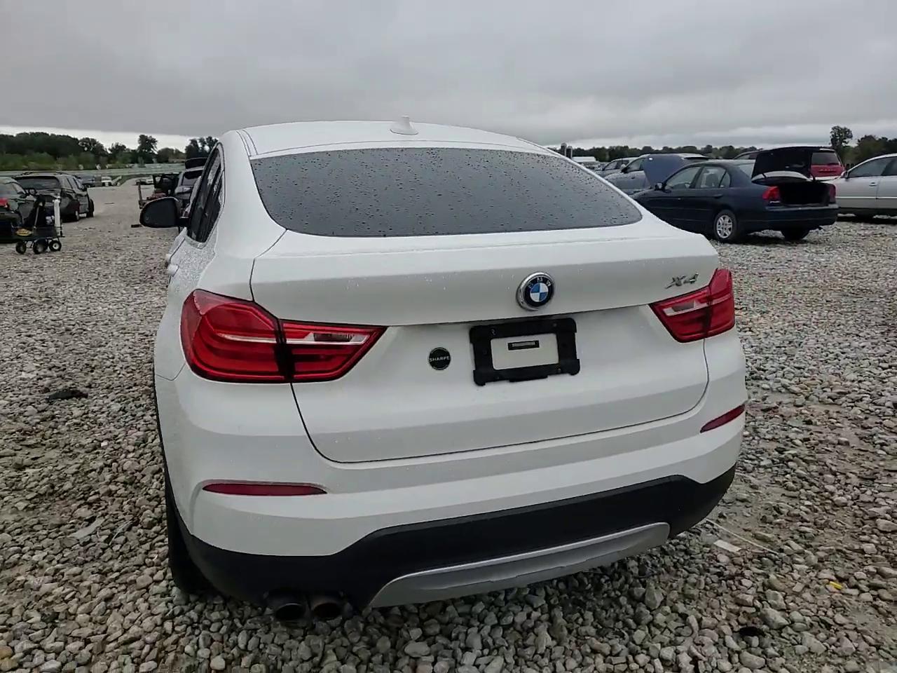 Фото: 5UXXW3C51J0T82187