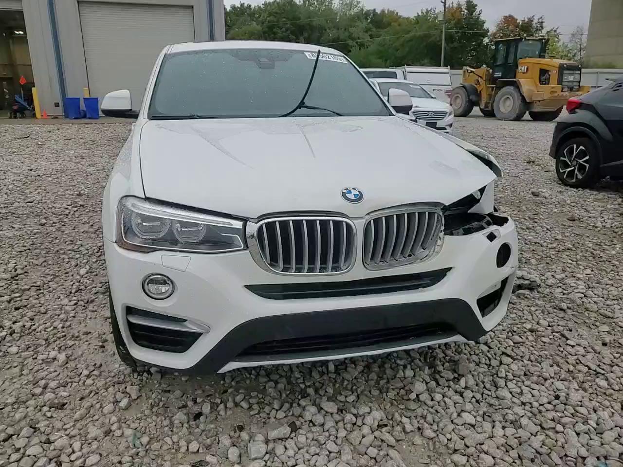 Фото: 5UXXW3C51J0T82187