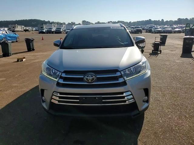 2018 Toyota Highlander Limited VIN: 5TDYZRFH0JS248595 Lot: 82233975