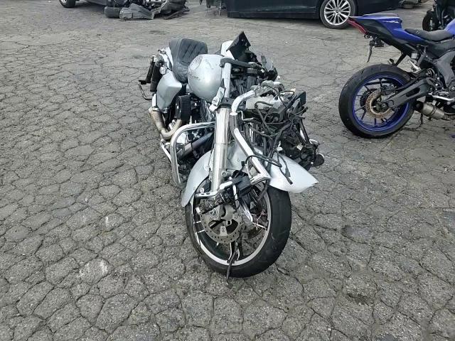 2014 Harley-Davidson Flhx Street Glide VIN: 1HD1KBM1XEB649991 Lot: 86473505