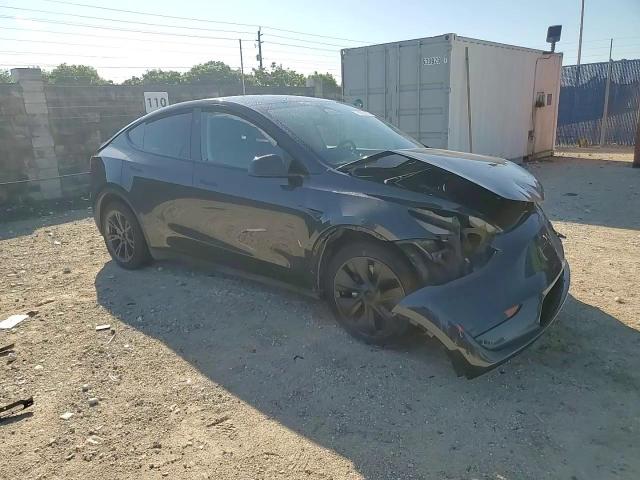 2025 Tesla Model Y VIN: 7SAYGDED2SF245519 Lot: 86227805