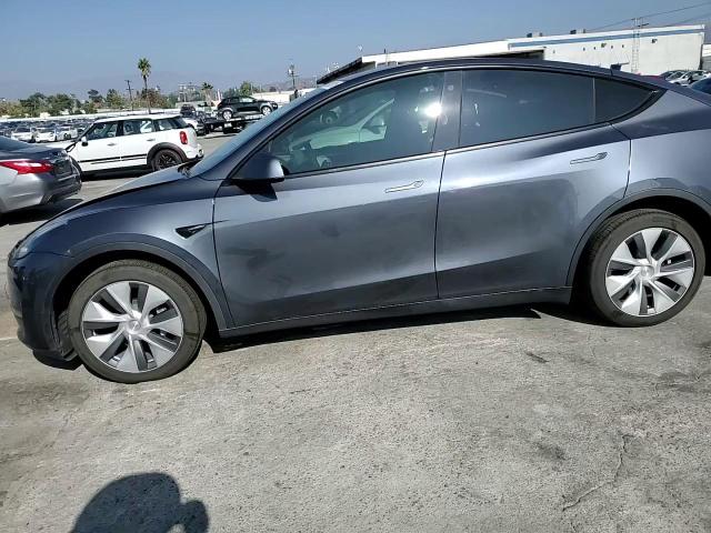2023 Tesla Model Y VIN: 7SAYGDEE1PA114756 Lot: 89932215