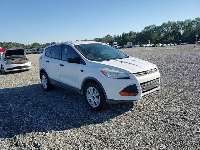 2013 Ford Escape S VIN: 1FMCU0F78DUC19448 Lot: 82483635