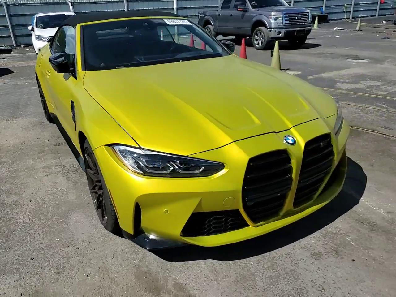 Фото: WBS33BA08RCR82377