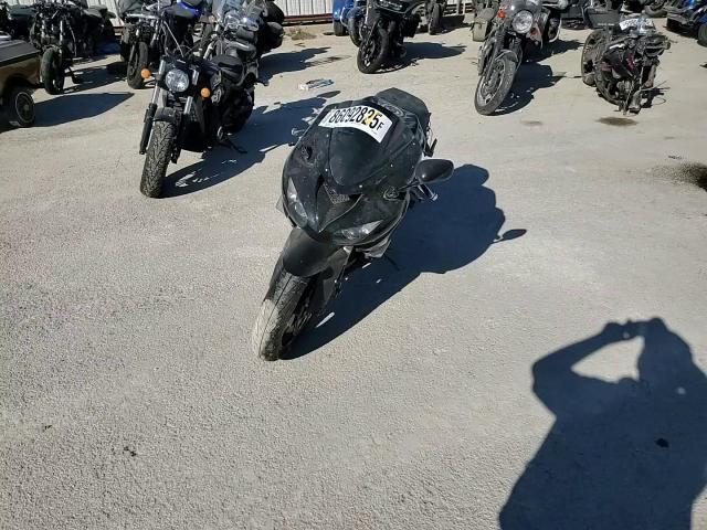 2006 Kawasaki Zx1000 D6F VIN: JKAZXCD116A010234 Lot: 86092825