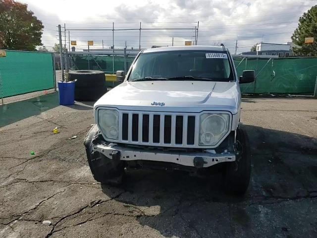2008 Jeep Liberty Sport VIN: 1J8GN28K28W186014 Lot: 85560815