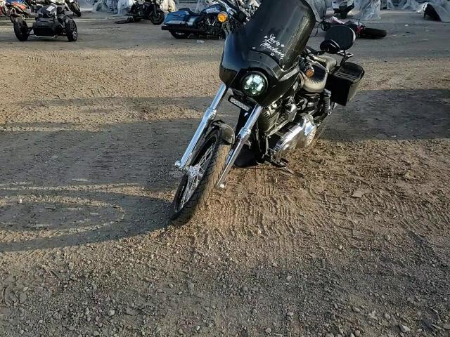 2010 Harley-Davidson Fxdwg VIN: 1HD1GP419AC301599 Lot: 84946955