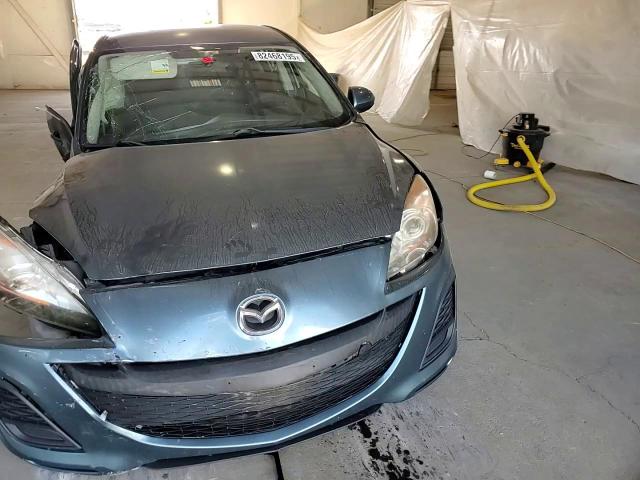 2011 Mazda 3 I VIN: JM1BL1UG4B1438286 Lot: 82468195