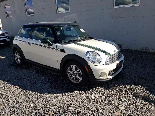 2013 Mini Cooper VIN: WMWSU3C54DT375476 Lot: 87284925