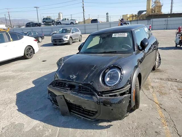 2025 Mini Cooper Base VIN: WMW13GD04S2X06990 Lot: 82754455