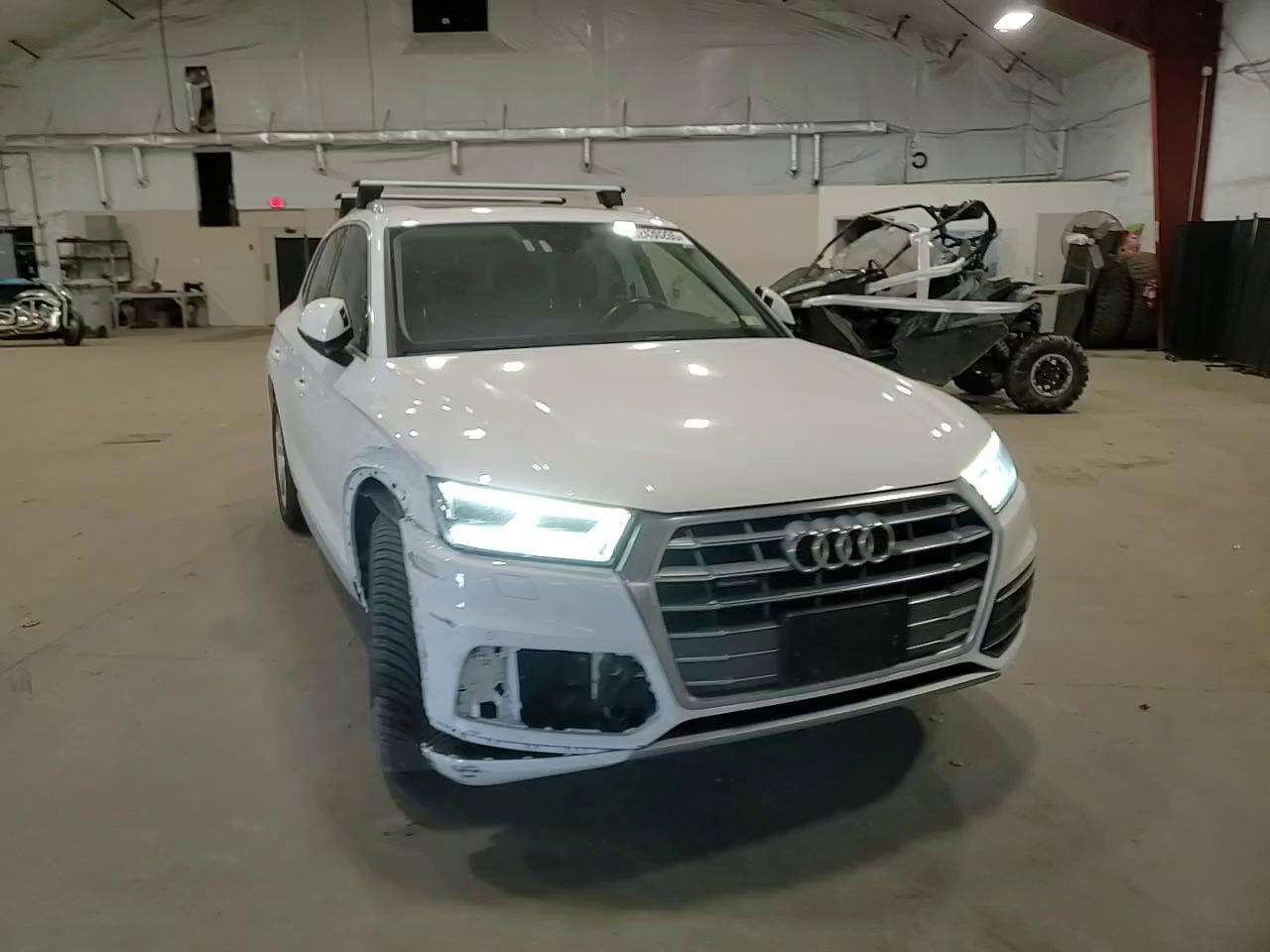 Фото: WA1BNAFY4K2138834