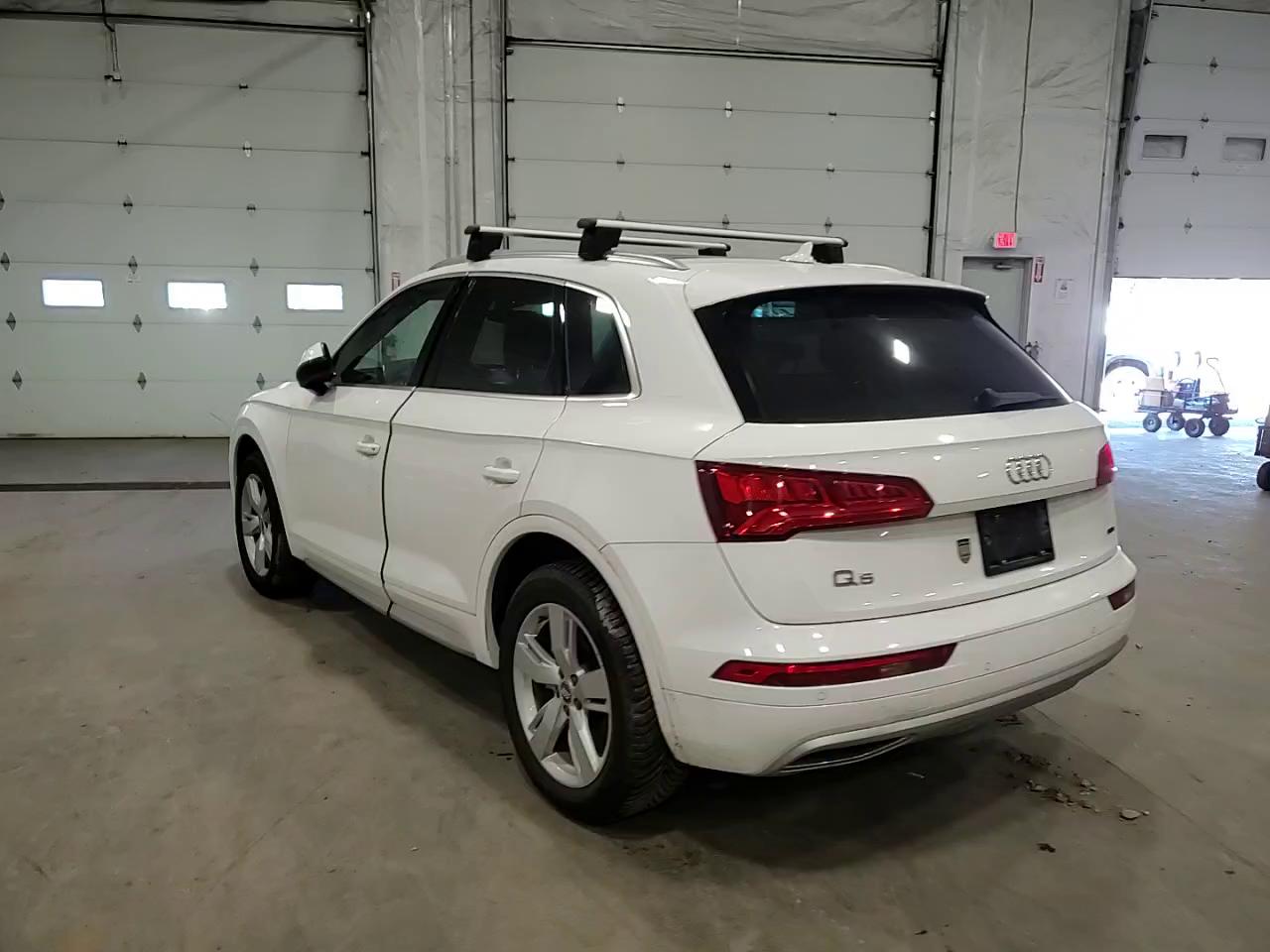 Фото: WA1BNAFY4K2138834