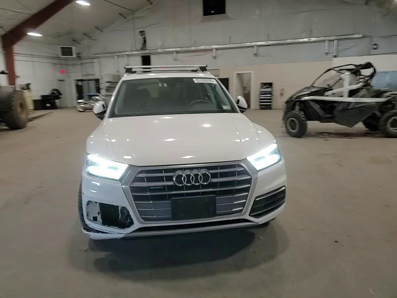 Фото: WA1BNAFY4K2138834