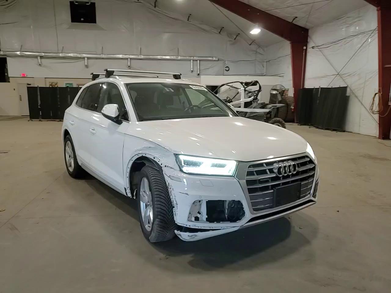 Фото: WA1BNAFY4K2138834