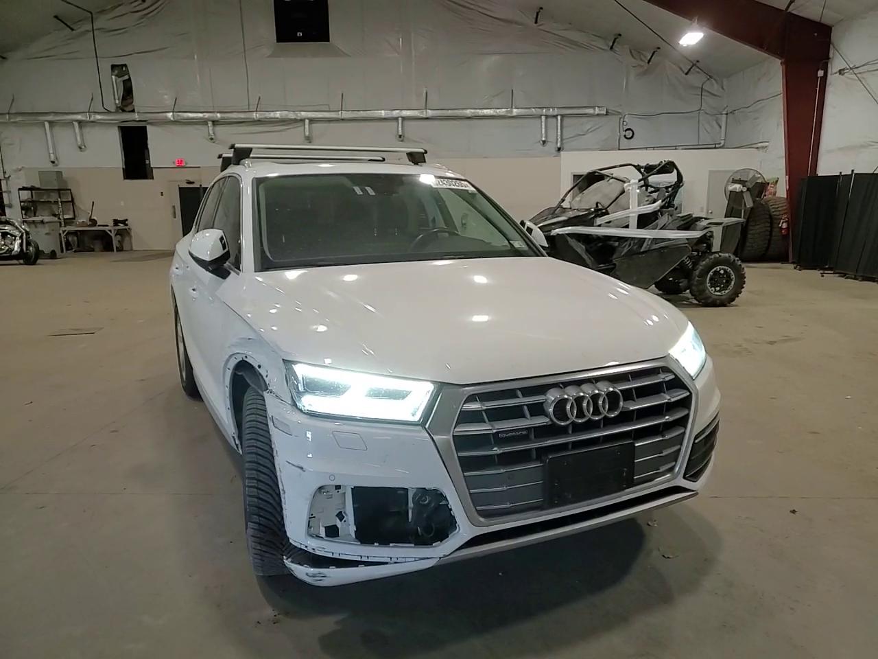 Фото: WA1BNAFY4K2138834