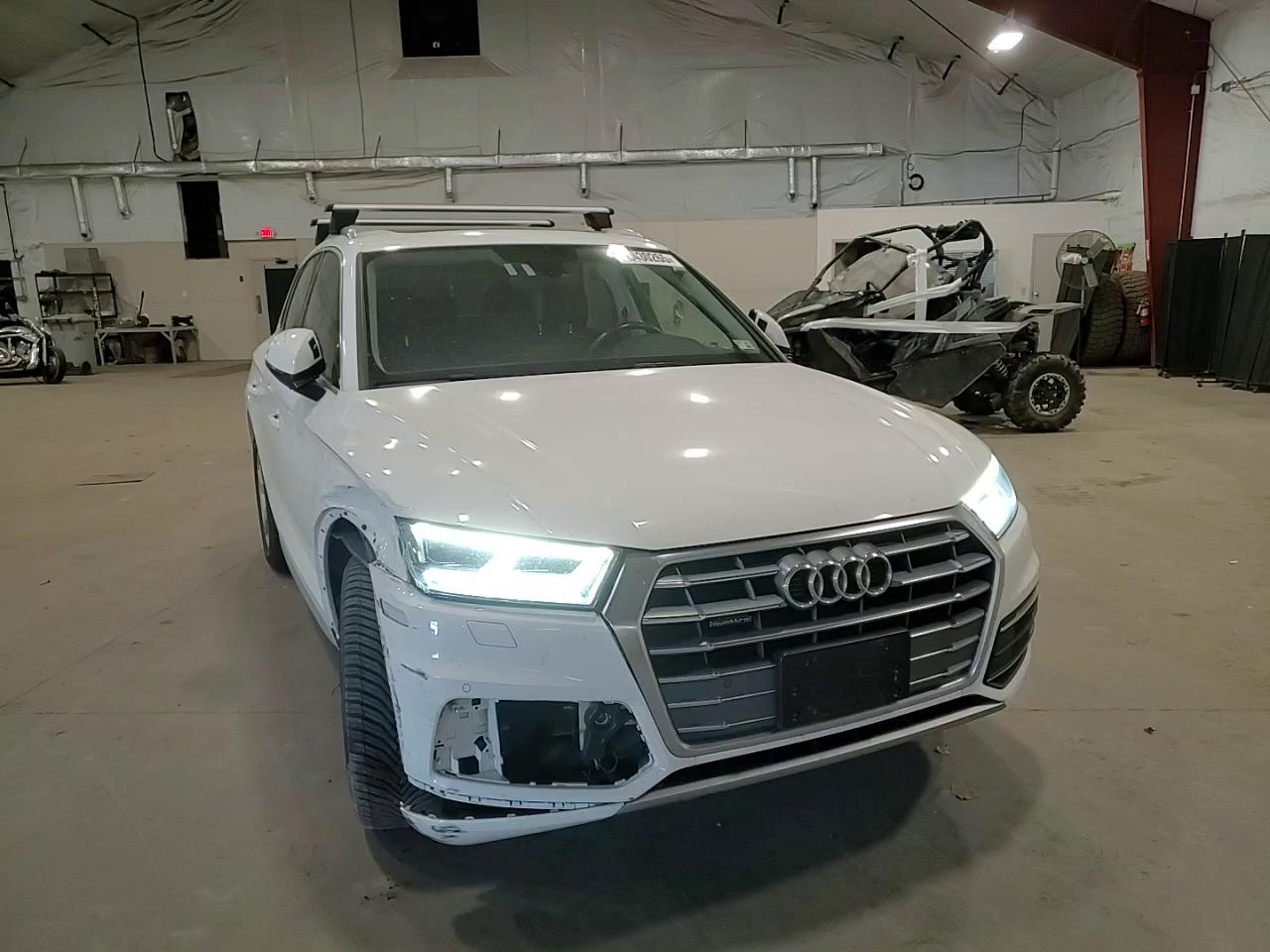 Фото: WA1BNAFY4K2138834