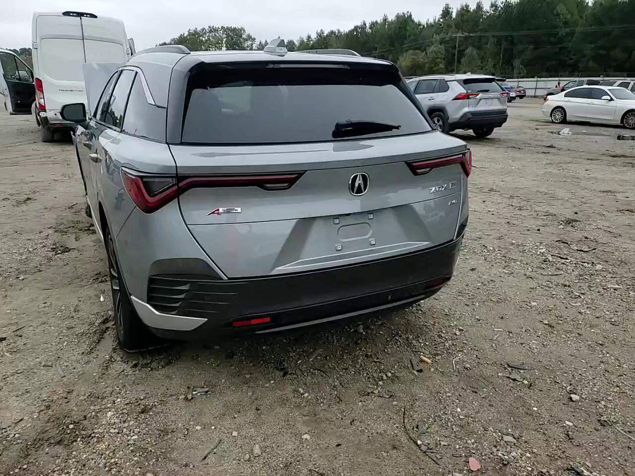 Фото: 4W5KHNRLXRZ503896